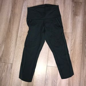Lululemon cropped wunder unders